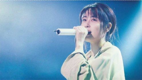 她是日本颜值最高的歌手！一首歌火了27年，如今被写进教科书！