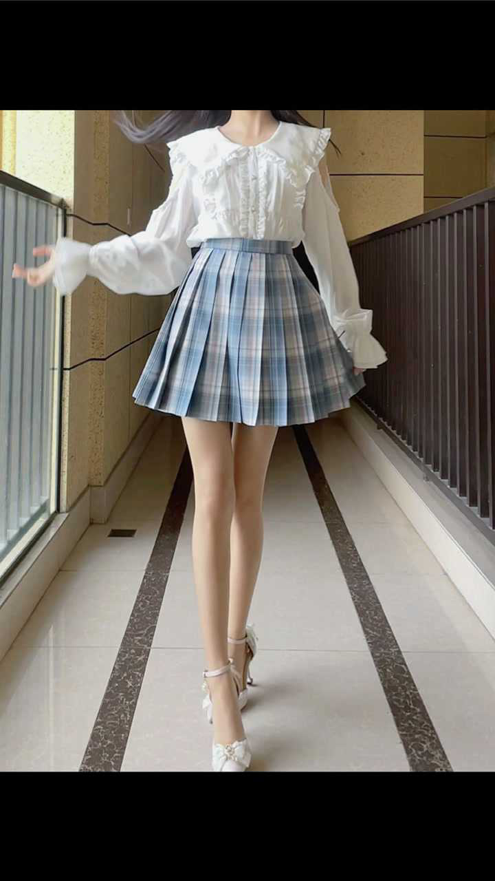 当jk制服配上高跟鞋