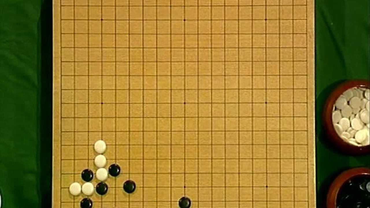 邱百瑞带你零基础学围棋【95集全】(P56【中盘作战诀窍】02先手的知识争夺先手的手段)_腾讯视频
