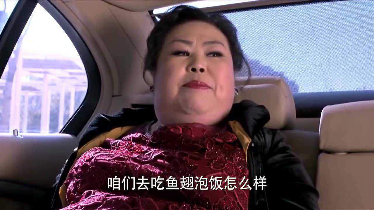 等你爱我贺五洲带孩子混社会肥富婆热情款待豪车接送有事