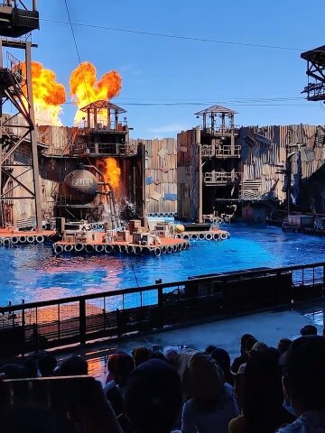 环球影城未来水世界震撼开眼湿身无奈