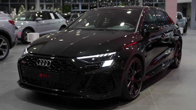 2022款全新 奥迪 RS3 Sportback 400马力