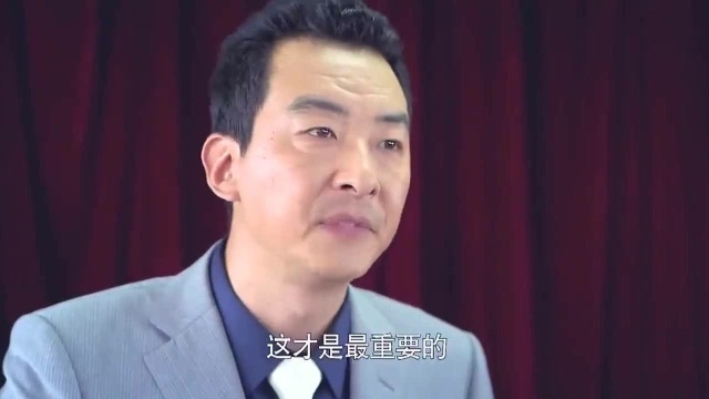 王大龙家长会演讲,爆红成网络红人