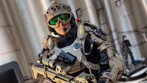 ss122明日边缘装甲外骨骼兵人简单测评介绍.