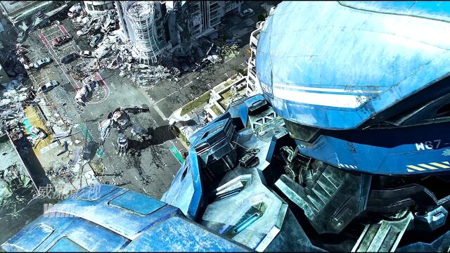 《环太平洋》据说这机甲是最受女生喜欢的-冬日阿贾克斯