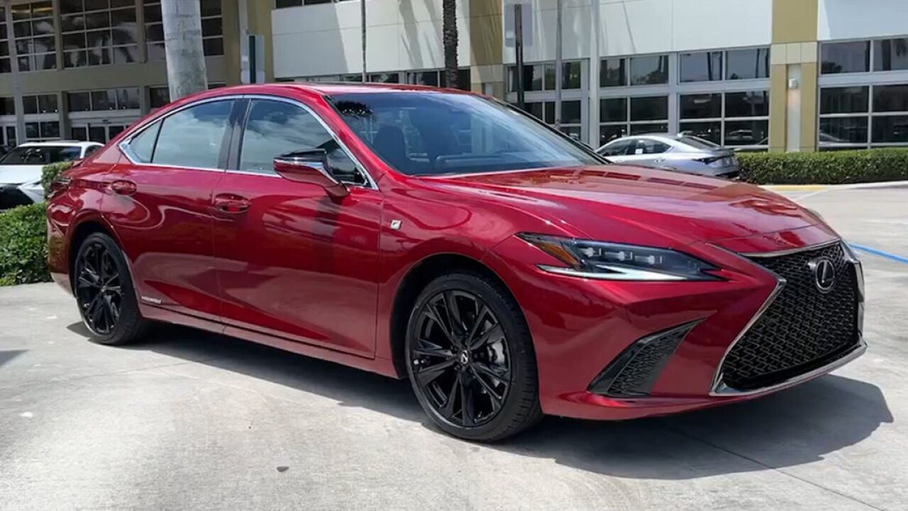 高清实拍2022款雷克萨斯es300h,外观内饰静态体验,太帅气了!