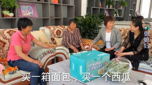 01:47:01疫情下的上海:烟花绽放,迎接重启01:160分享重庆果子姐在香港