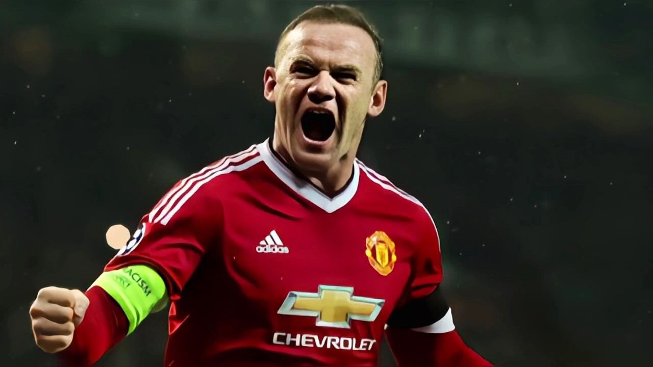 鲁小胖鲁尼曼市德比上演惊天倒钩,堪称英超10年最佳进球!