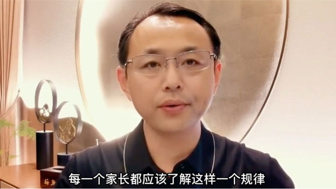 周春雷:所有的叛逆都是被逼出来的