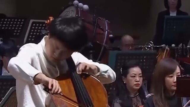 华彩乐章!中国爱乐乐团演绎《b小调大提琴协奏曲 第一乐章》,享受音乐的独特魅力!