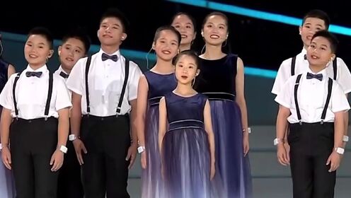 “我们的家，住在天堂”，杭州四年级姑娘领唱《梦想天堂》