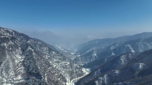 甘谷古坡:雪韵群峰 花开艾川