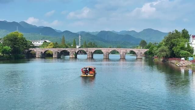 在休宁,我找到了天开神秀山;欢迎诸位仙友,来齐云山做逍遥客!#安徽 #齐云山 #亲子游玩好去处