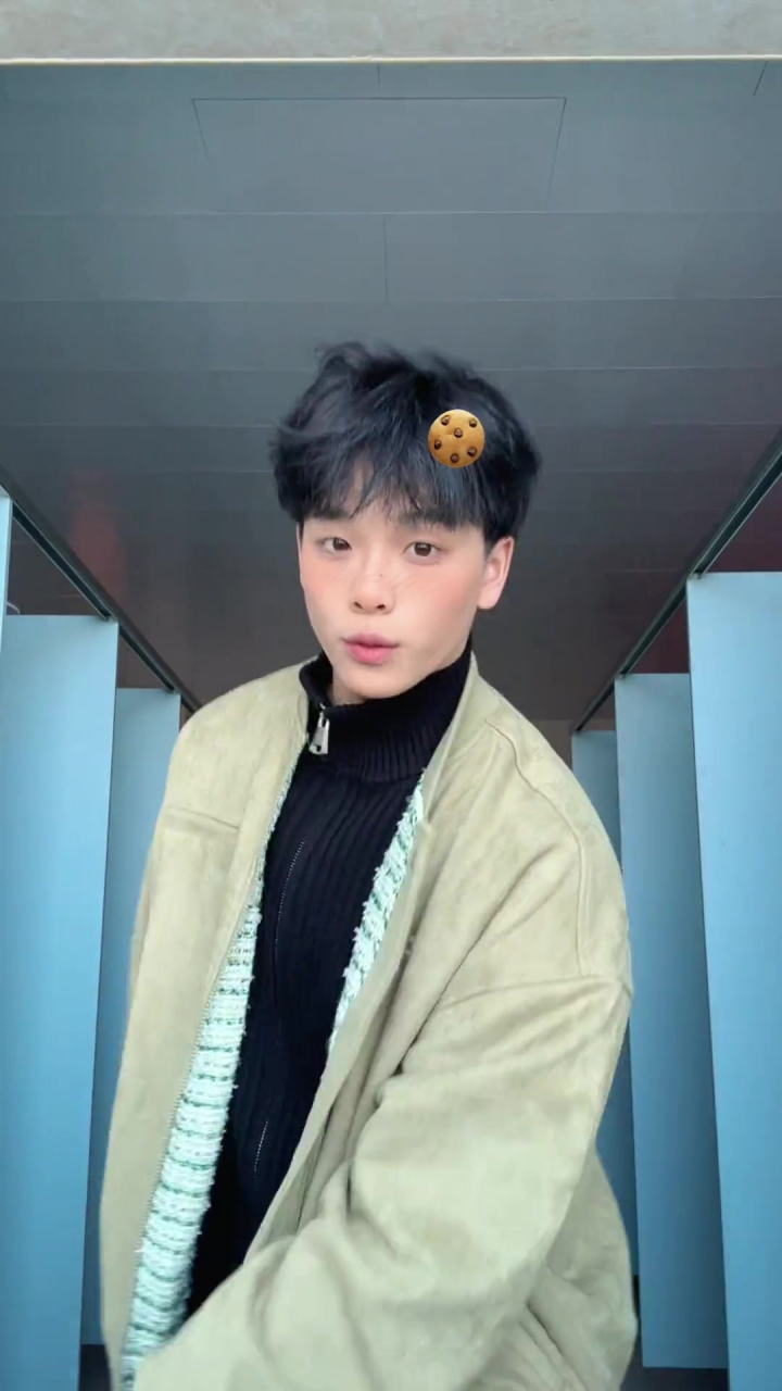 我想小笨了李王斌是我老婆 想老公