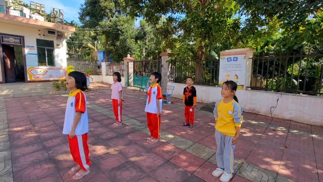 统编版小学语文二年级下第四单元《江南》(指导老师:五指山市毛道中心学校 孙建党)