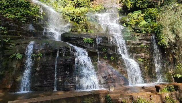 成都天台山长虹瀑布实拍