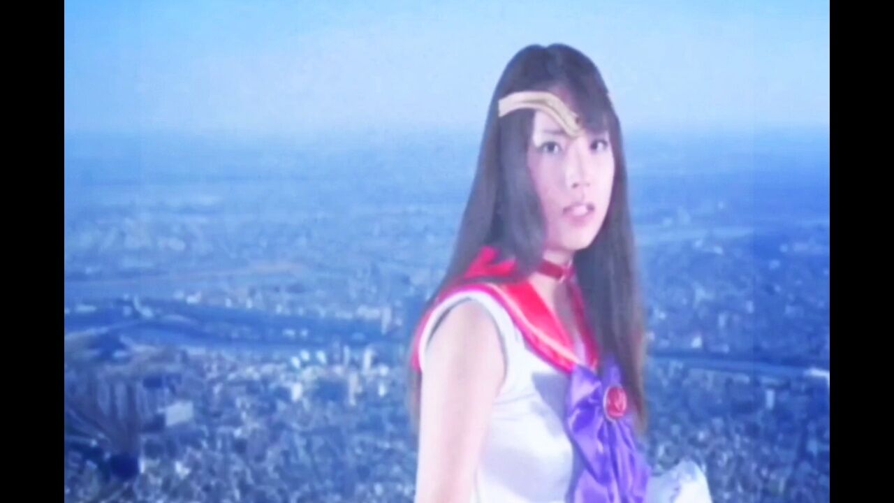 美少女战士变身后被魔人困住了_腾讯视频