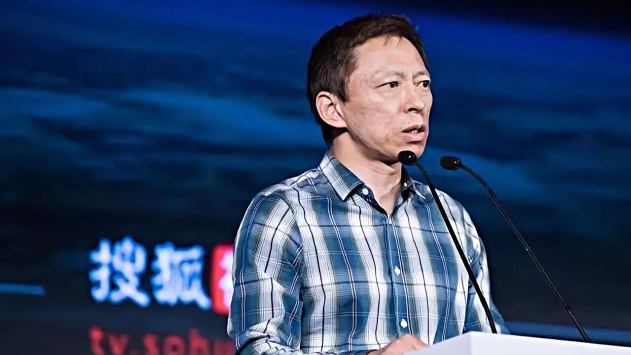 张朝阳:建议年轻人别睡懒觉早睡早起,自己做饭少点外卖