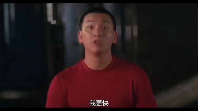 歹徒真是个变态,把俩女警吊起来,竟拿高压水枪疯狂滋她们