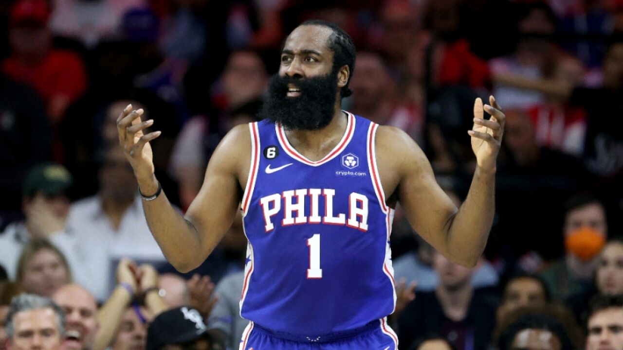 哈登13 9集锦:突破用眼神骗过罗威 滑翔劈扣梦回火箭登