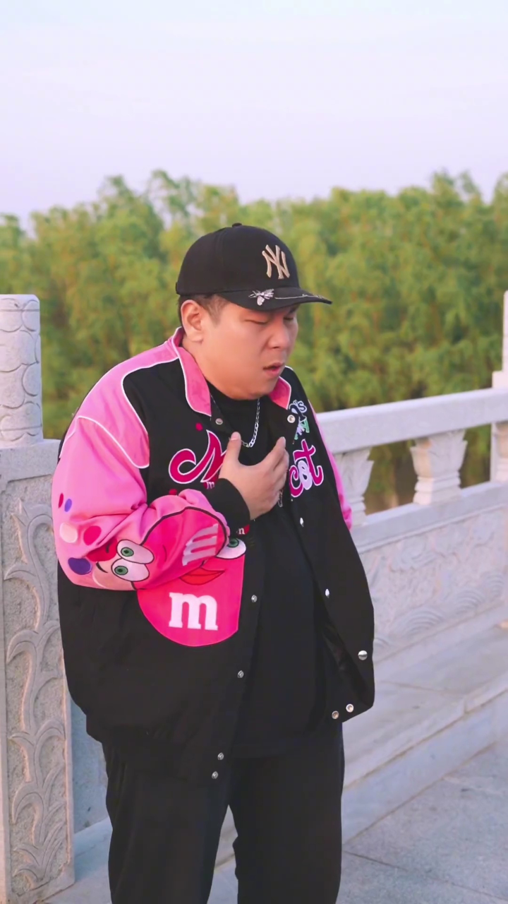 爱是什么都介意,又什么都原谅.#胡胖#歌曲后悔药