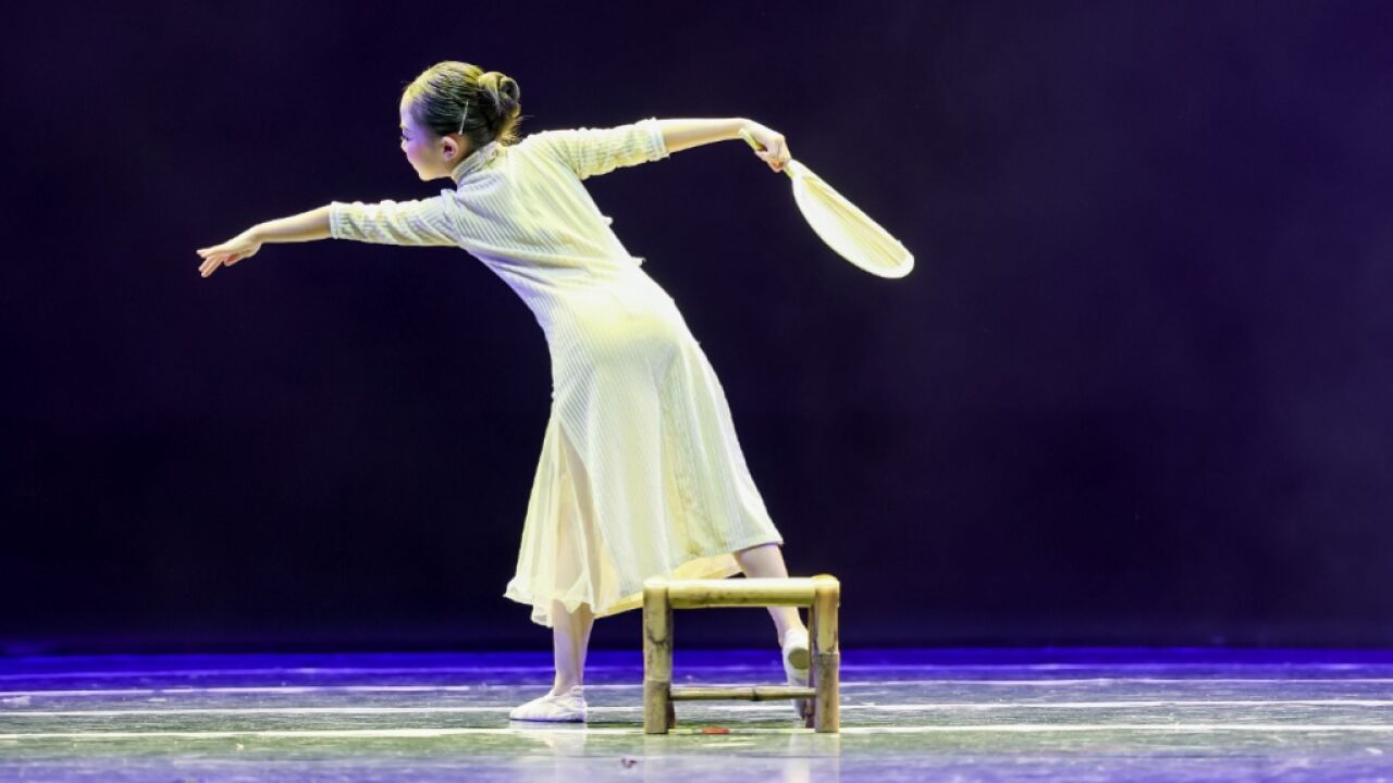 第八届"小蘭花奖"独舞比赛 剧目 《渔光曲》 表演者 范紫瑶