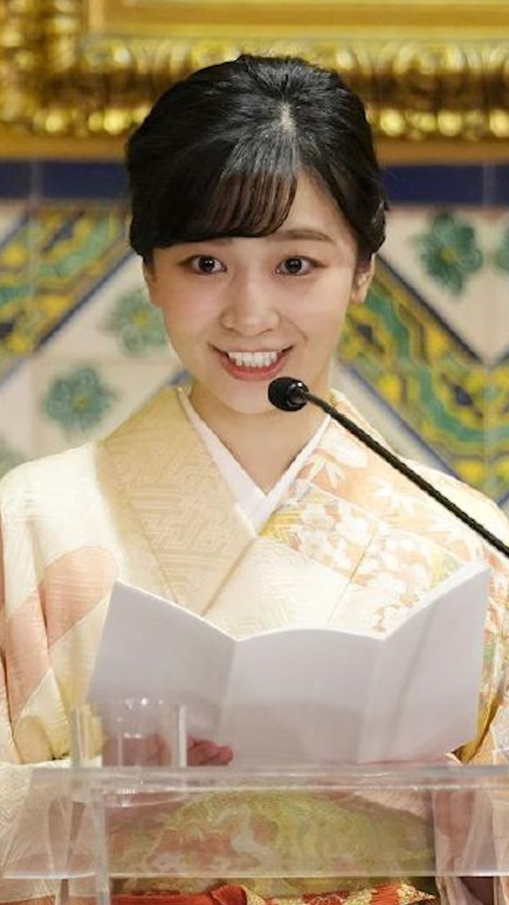 日本"最美公主"独自出国访问,从小受瞩目戴戒指,涂指甲油都被放大检视