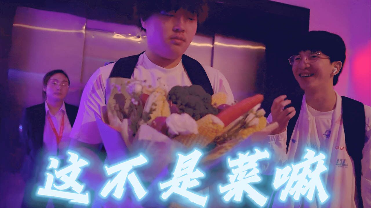 Bin：别问了别问了，壮壮妈开果摊的_高清1080P在线观看平台_腾讯视频