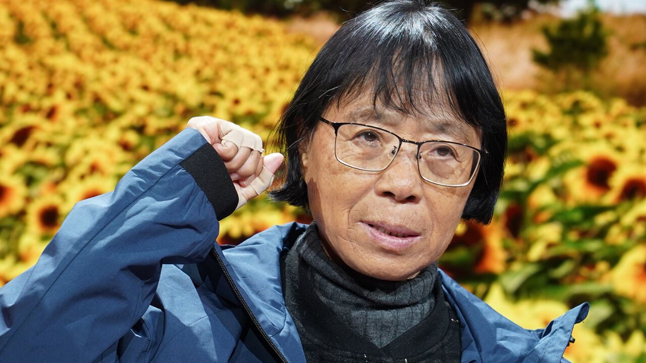 我本是高山改编惹争议,六公主蓝羽拜访张桂梅老师,现场读影评