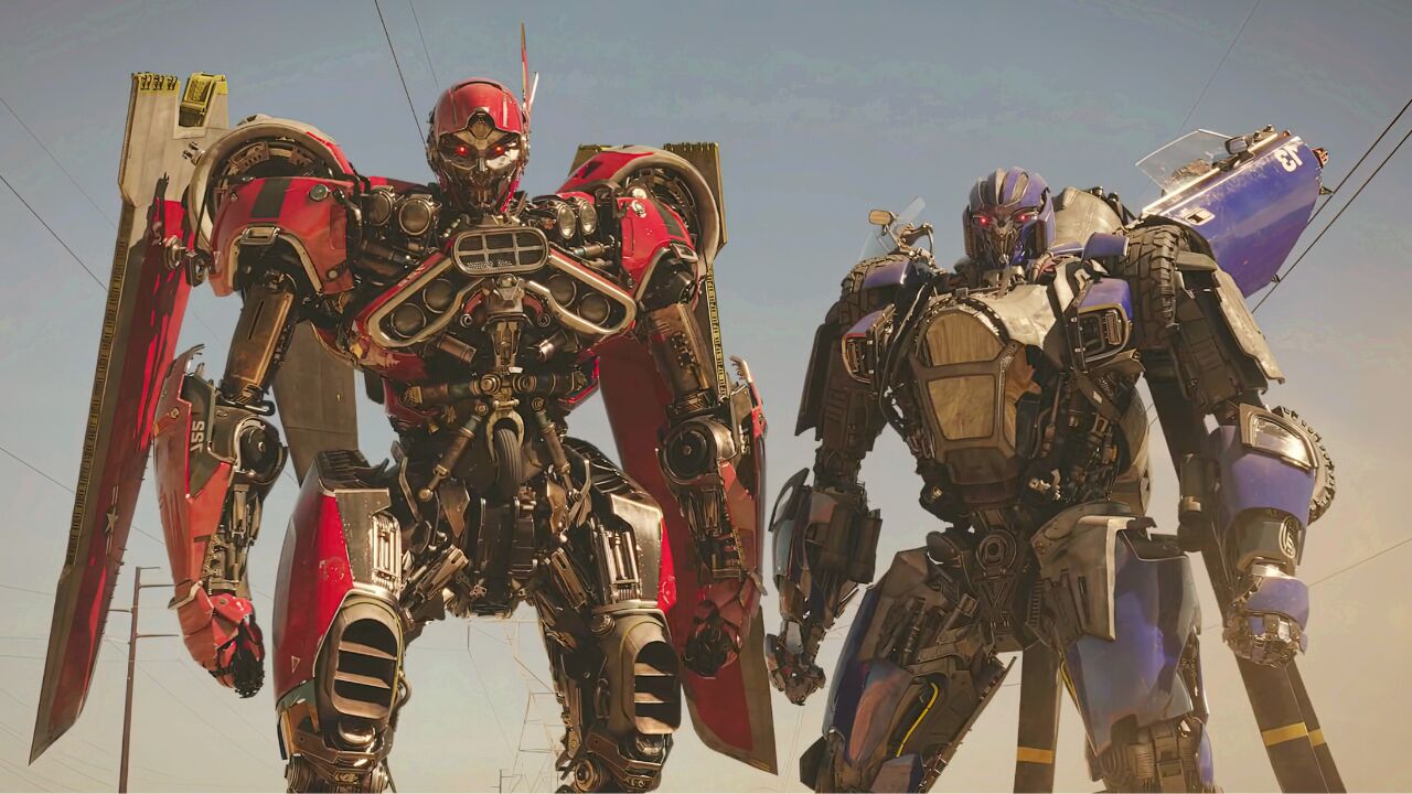 变形金刚女霸天虎"粉碎"和"反弹球"的故事!