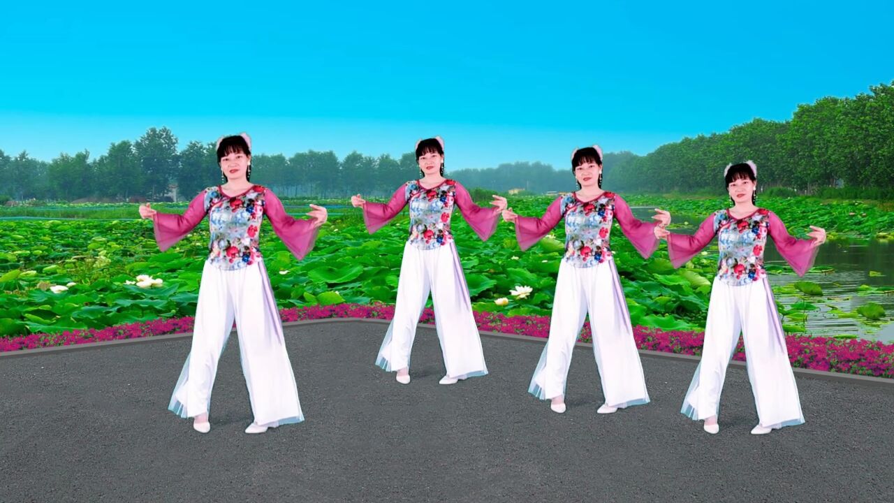 广场舞《花开情脉脉》火爆流行舞,抒情优美64步,好听好看好学