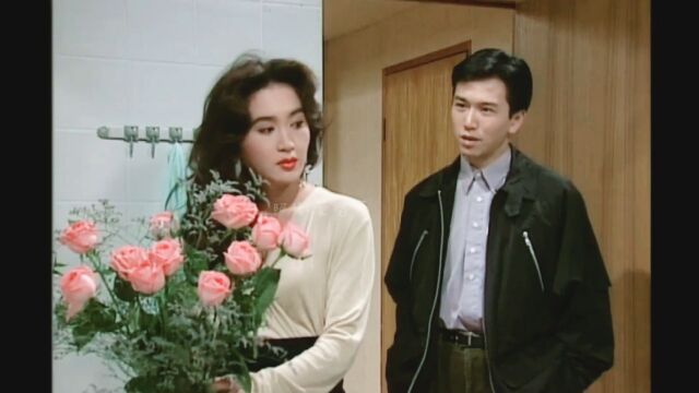 1992年港剧《火玫瑰》主题曲「愿倾出心里爱」主唱:温兆伦