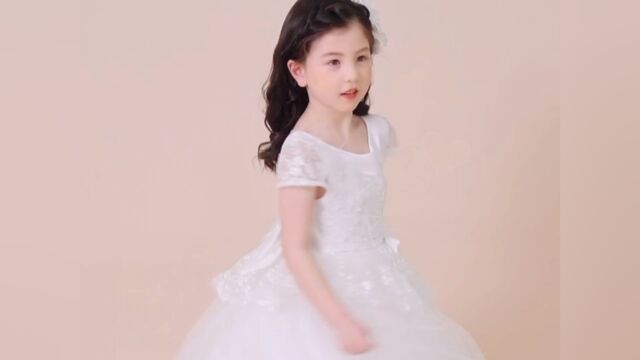 PRINCESS DALIANA 花童礼服1