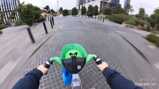 Bike to work in Melbourne 「和我一起在墨尔本骑自行车去上班吧」