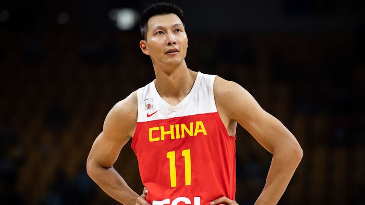 易建联宣布告别篮球职业生涯:再见啦,我最热爱的篮球