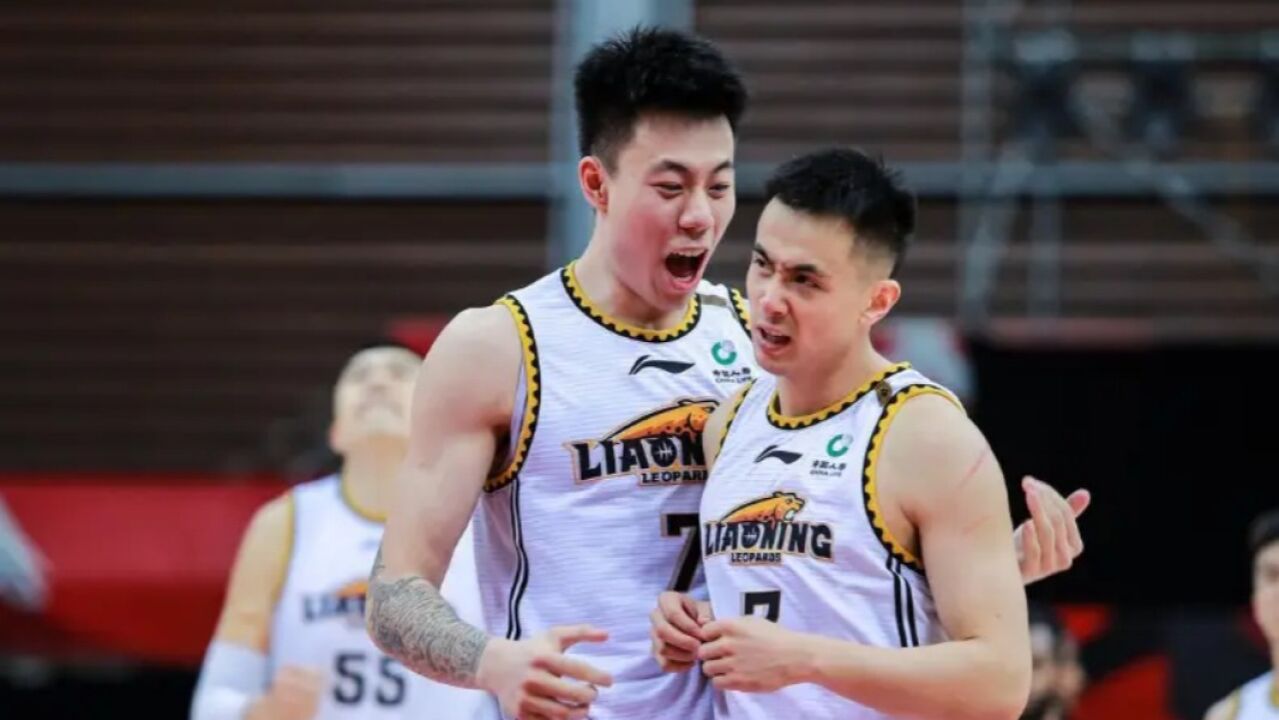 张镇麟砍30分!赵继伟18 6 6 崔永熙16 6,辽宁男篮力克广州取6连胜