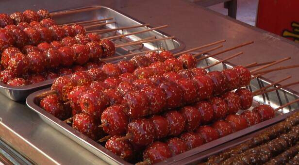 品糖球 尝美食 潍坊诸城第十届糖球会热闹开启