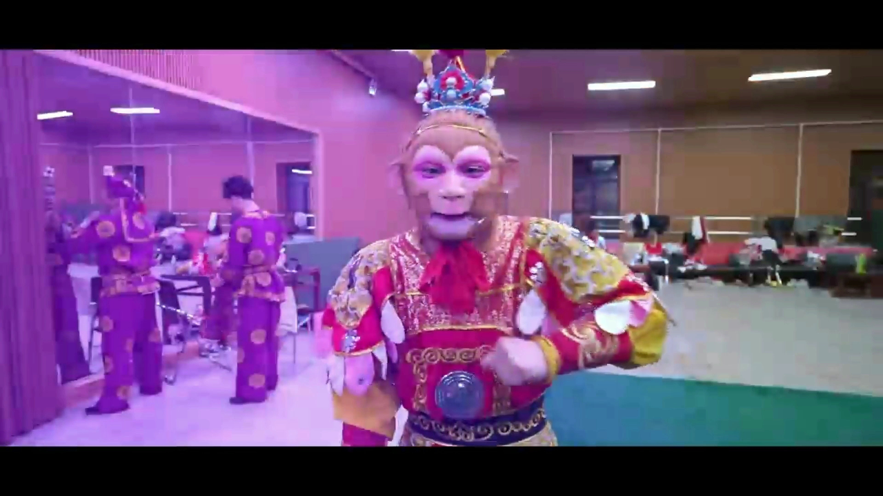 "乐在吉林,转动吉祥"综艺演出,雪饼猴王铁柱精彩解读二人转,现场欢乐