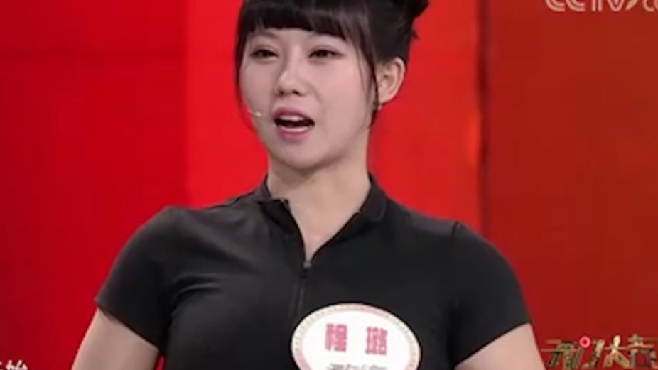 甜美女孩爱上健身,身材十分彪悍,起初不被家人理解