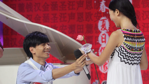 左立甜蜜求婚成功