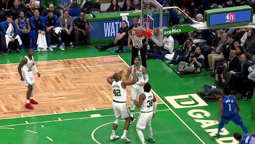 《NBA全场集锦》【得分】小乔丹迎面封盖霍福德 巴恩斯反击不中史密斯神手一挑补进