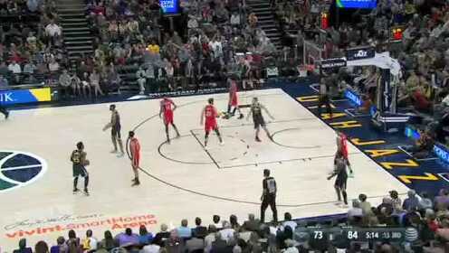 《NBA全场回放》【原声回放】鹈鹕vs爵士第3节 球哥歪把子机枪开火