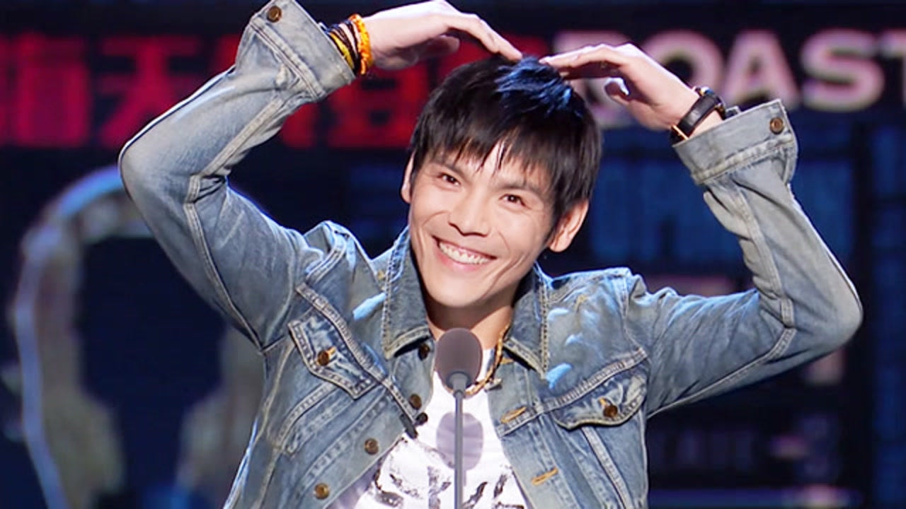 【向佐】酸的我呦,向佐刚说完不是来谈恋爱就比心郭碧婷_综艺_高清