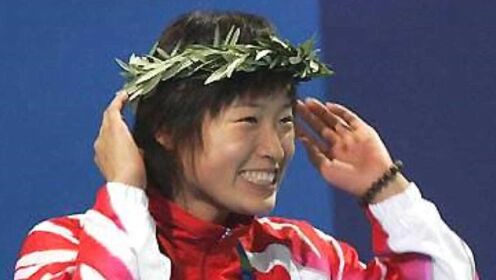 多少人的奥运记忆！罗雪娟2004年雅典100米蛙泳夺冠