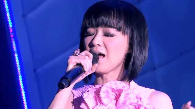 Medley : Deng Le You Deng + Yuan Lai Zhi Yao Gong Ni Huo Yi Tian