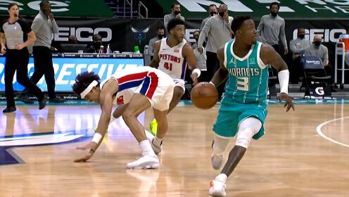 《NBA全场集锦》黄蜂如此赢球没有悬念 罗齐尔离谱压哨三分也能命中
