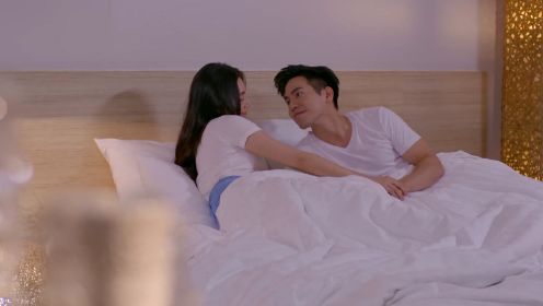 《诱爱入局[普通话版]》第24集01：拉珉艾米同床共枕，感情迅速升温