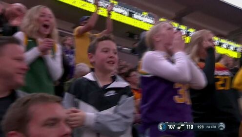 《NBA全场集锦》那是真敢投！博扬底角三分手起刀落接替领先