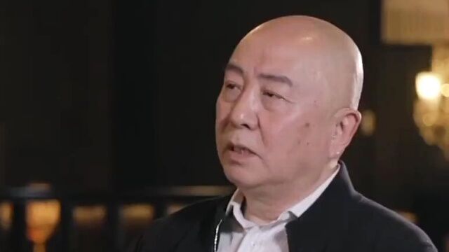 丁小秋爸爸为了避嫌让儿子去市话