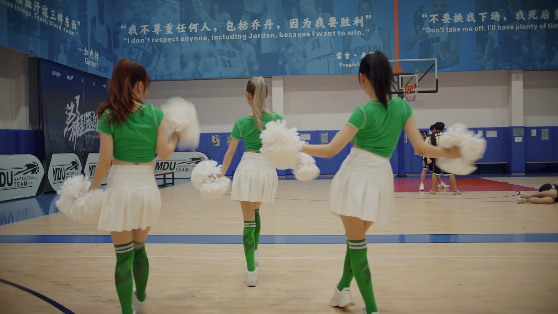 我的队长不对劲 11集